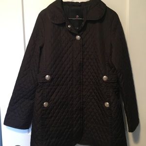 Laura Petites snap closure light jacket. Black with silver snaps.